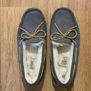 Gray ugg moccasins. Size 8.